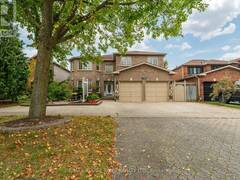 1106 RIDGE VALLEY DRIVE Oshawa Ontario, L1K 2E2