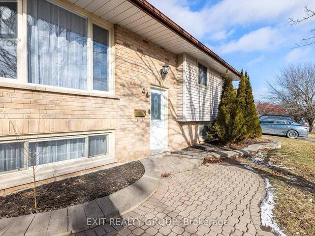 44 VAN ALSTINE DRIVE Quinte West Ontario, K8V 6K8