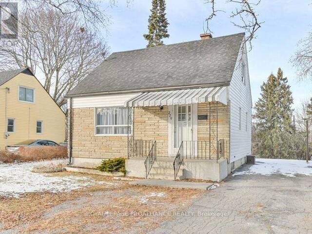 220 PINE STREET Belleville Ontario, K8N 2M7