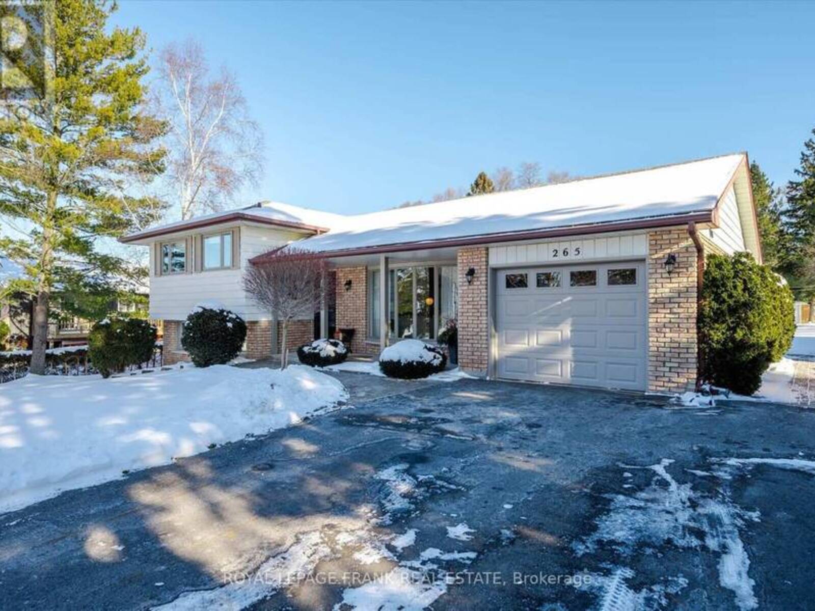 265 CAROLYN AVENUE, Selwyn, Ontario K9J 6X4