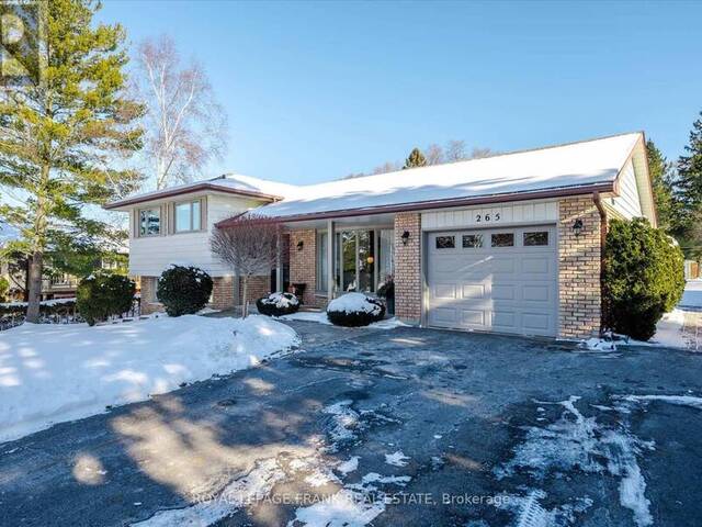 265 CAROLYN AVENUE Selwyn Ontario, K9J 6X4