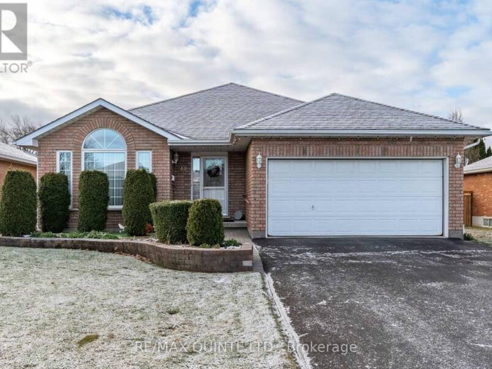 15 SUMAC TERRACE, Belleville, Ontario K8N 5X6