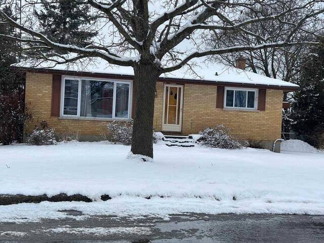 10 PATRICK STREET Quinte West Ontario, K8V 4B3