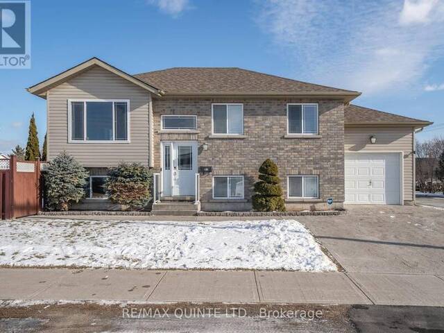 83 STANLEY STREET Belleville Ontario, K8N 3Z9