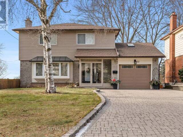 82 SPRINGDALE CRESCENT Oshawa Ontario, L1H 7C1