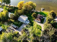 102 BISHOP LANE Prince Edward Ontario, K0K 1A0