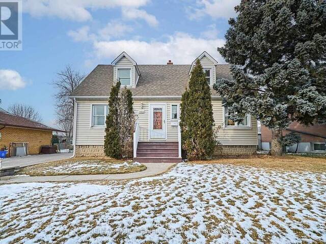 562 RIDGEWAY AVENUE Oshawa Ontario, L1J 2V9