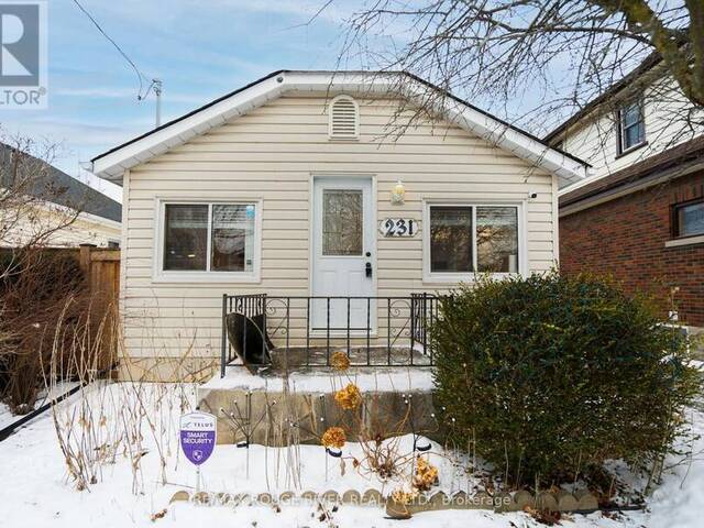 231 ROXBOROUGH AVENUE Oshawa Ontario, L1G 5X1