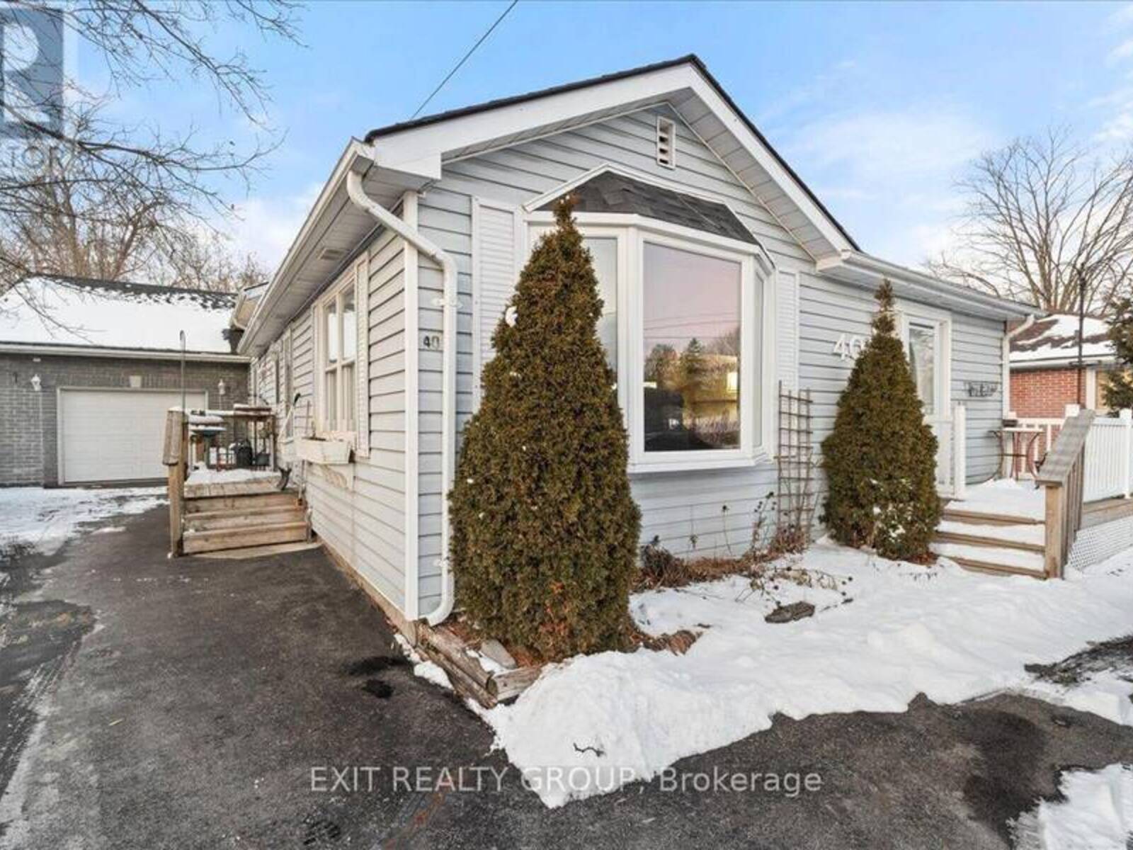 40 COLLEGE STREET E, Belleville, Ontario K8P 2E5