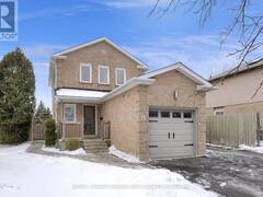 71 TURNBERRY CRESCENT Clarington Ontario, L1E 1A4