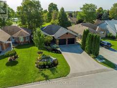 7 HILLVIEW DRIVE Bobcaygeon Ontario, K0M 1A0