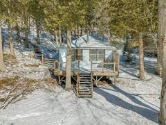 2077 HAMBLY LANE South Frontenac Ontario, K0H 1W0