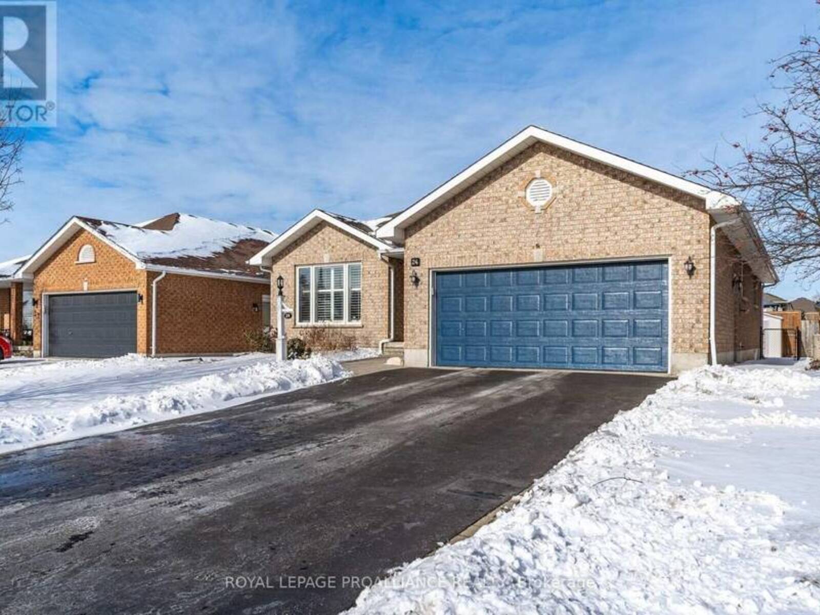 24 HICKORY GROVE, Belleville, Ontario K8N 5Y1