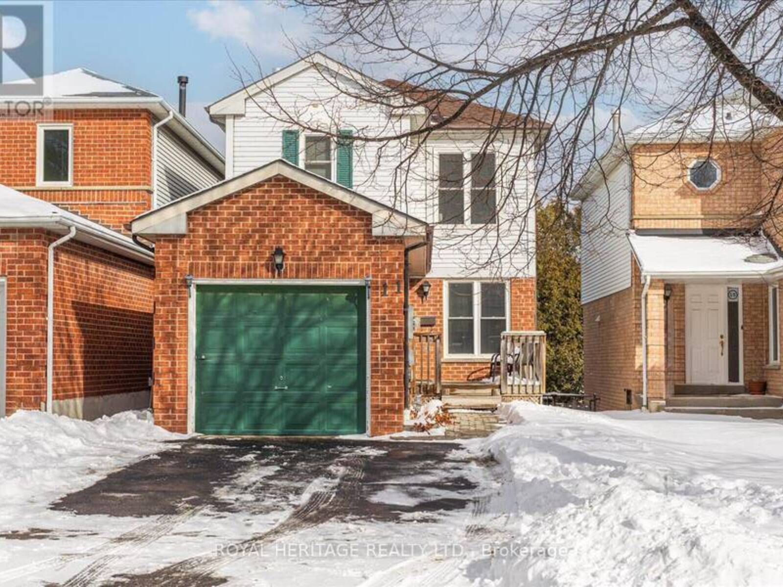 11 TEDDINGTON CRESCENT, Whitby, Ontario L1R 1S4