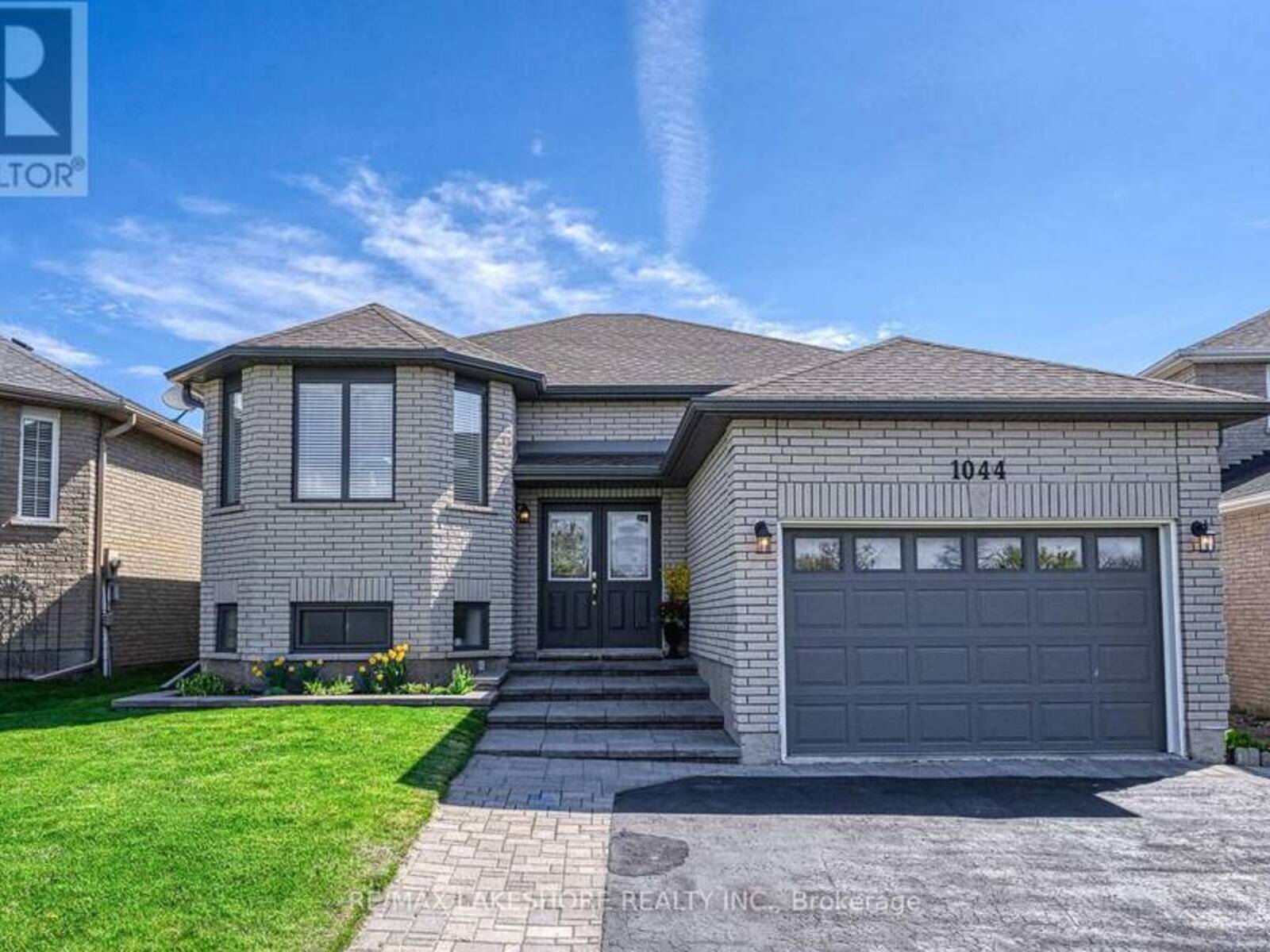 1044 RIDDELL AVENUE, Cobourg, Ontario K9A 5M8