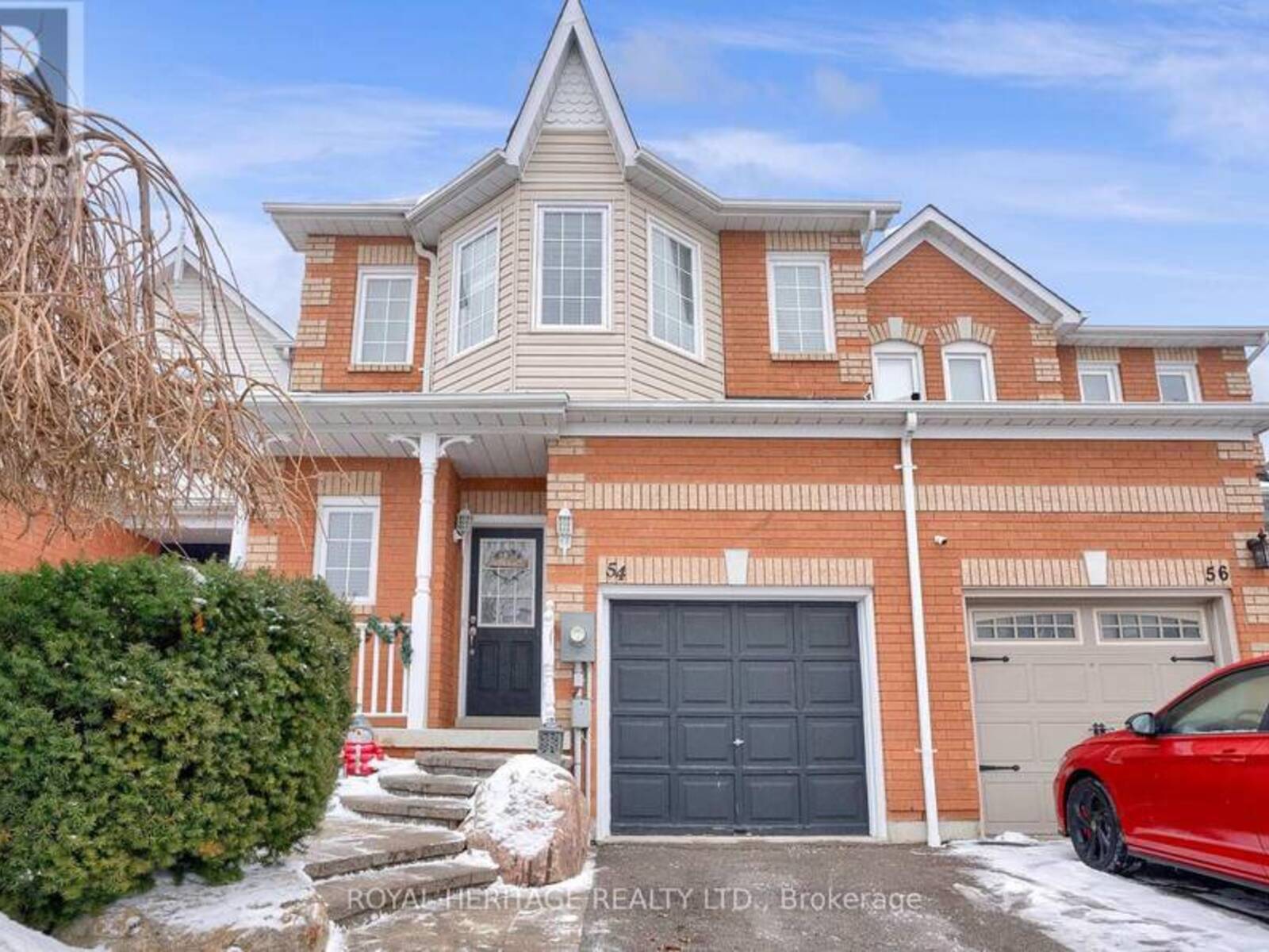 54 JAYS DRIVE, Whitby, Ontario L1R 2P6