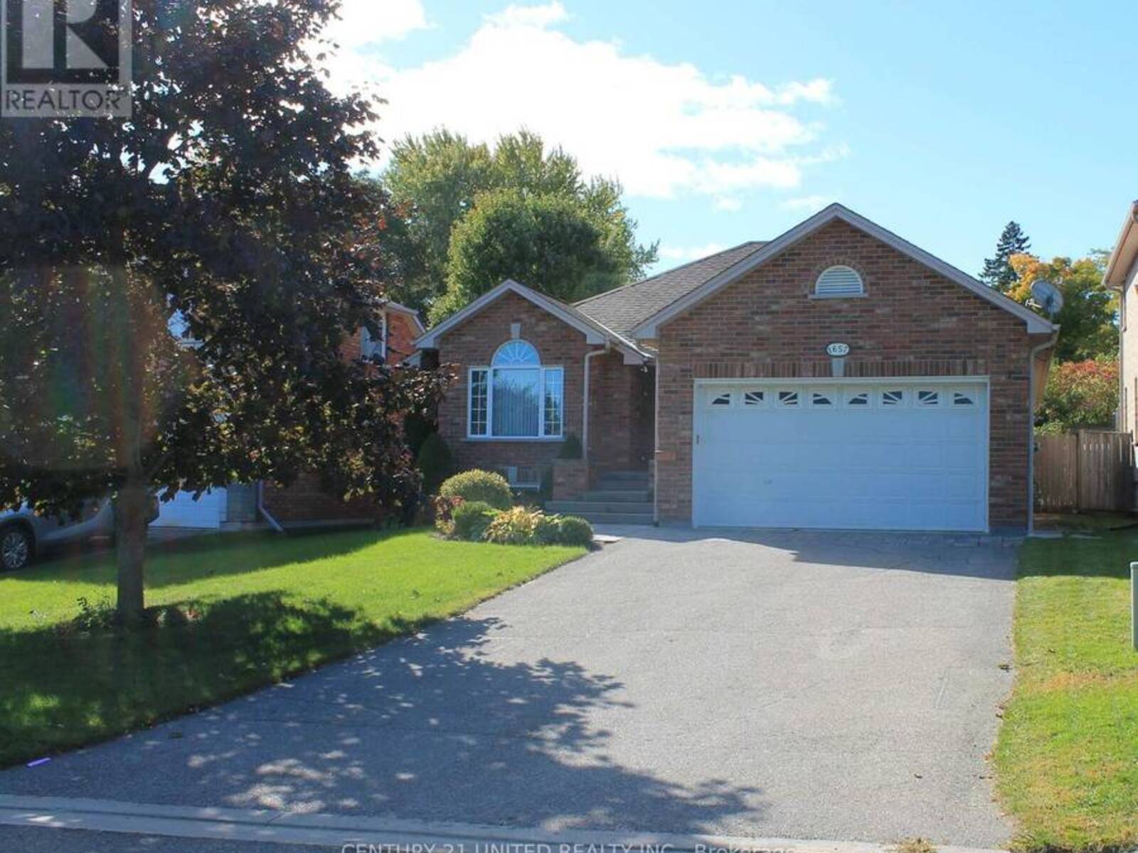 1657 CAHILL DRIVE, Peterborough, Ontario K9K 2L8