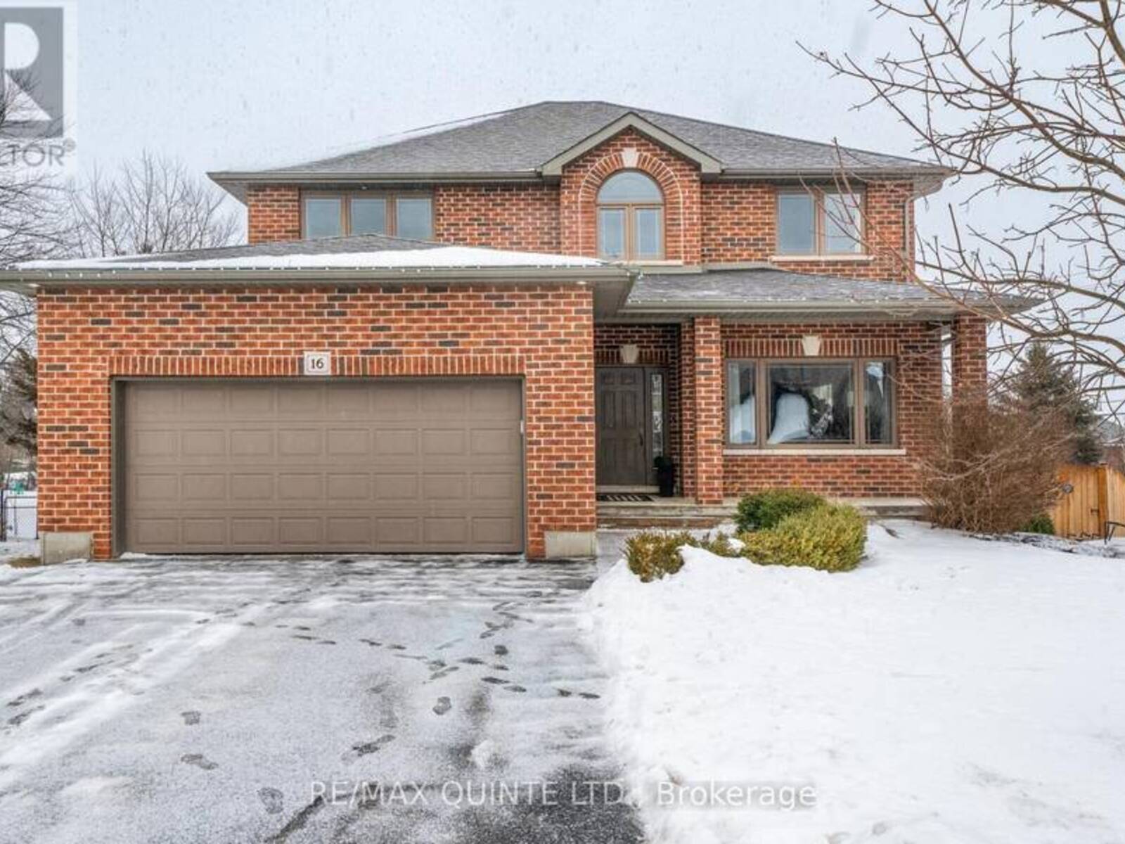 16 ERINDALE CIRCLE, Belleville, Ontario K8N 0L6