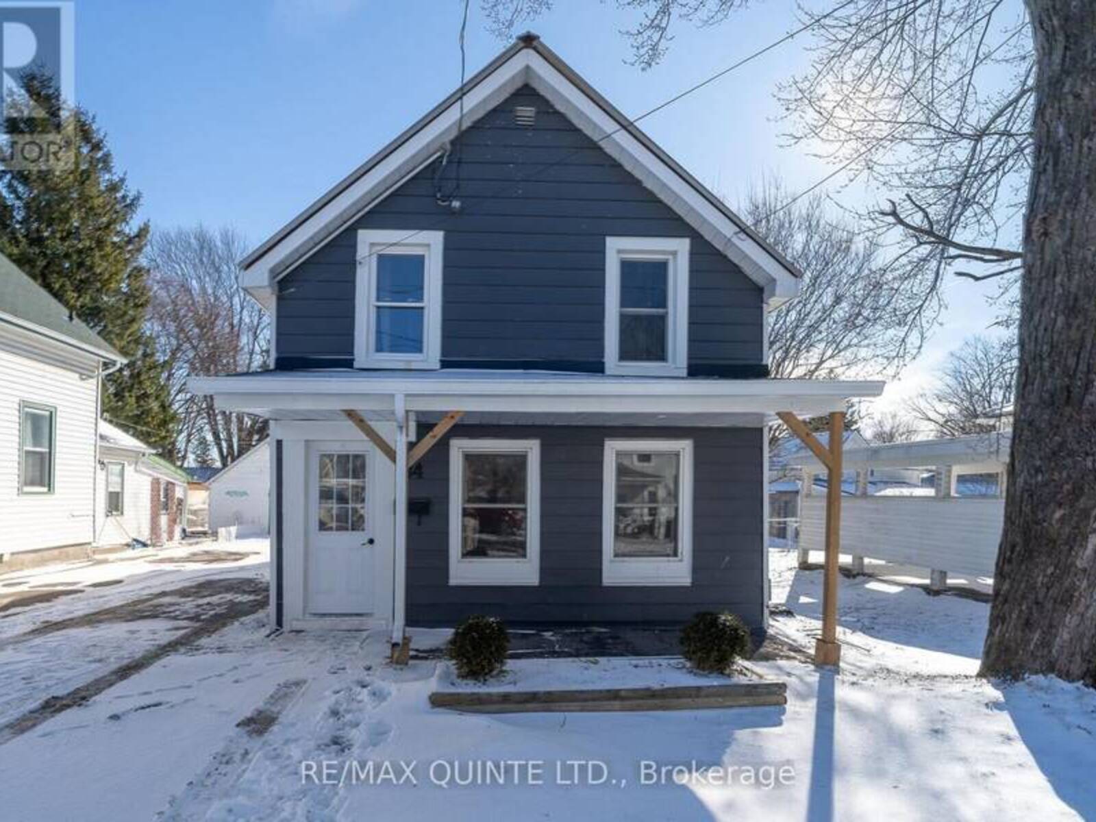 84 THOMAS STREET W, Greater Napanee, Ontario K7R 2H1