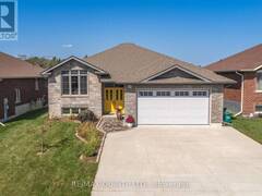 56 MCINTOSH CRESCENT Quinte West Ontario, K8V 0G1