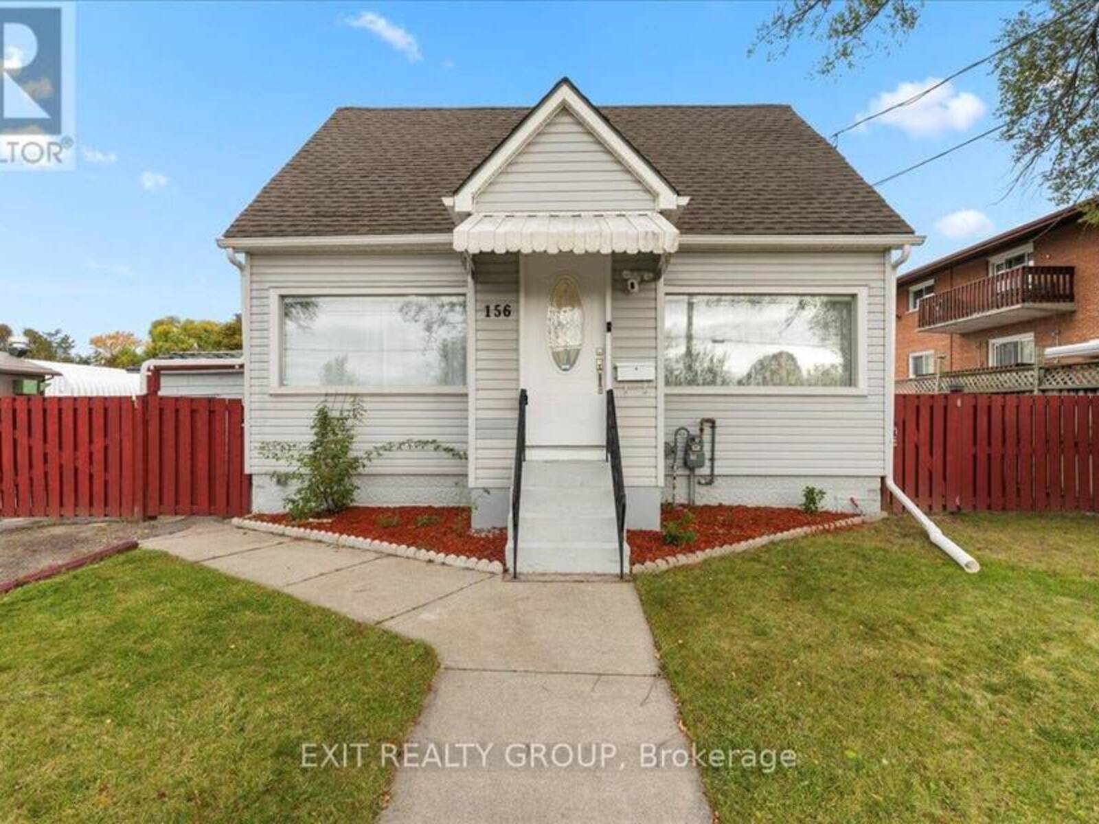 156 CATHARINE STREET, Belleville, Ontario K8P 1M8