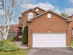 82 APPLE BLOSSOM BOULEVARD Clarington Ontario, L1C 4M4