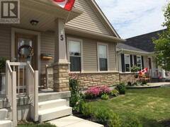 5 GREENAWAY CIRCLE Port Hope Ontario, L1A 0B9