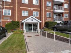 320 - 193 LAKE DRIVEWAY W Ajax Ontario, L1S 7H8