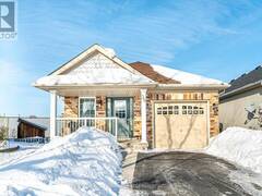 36 FALLINGBROOK CRESCENT Lindsay Ontario, K9V 0B3