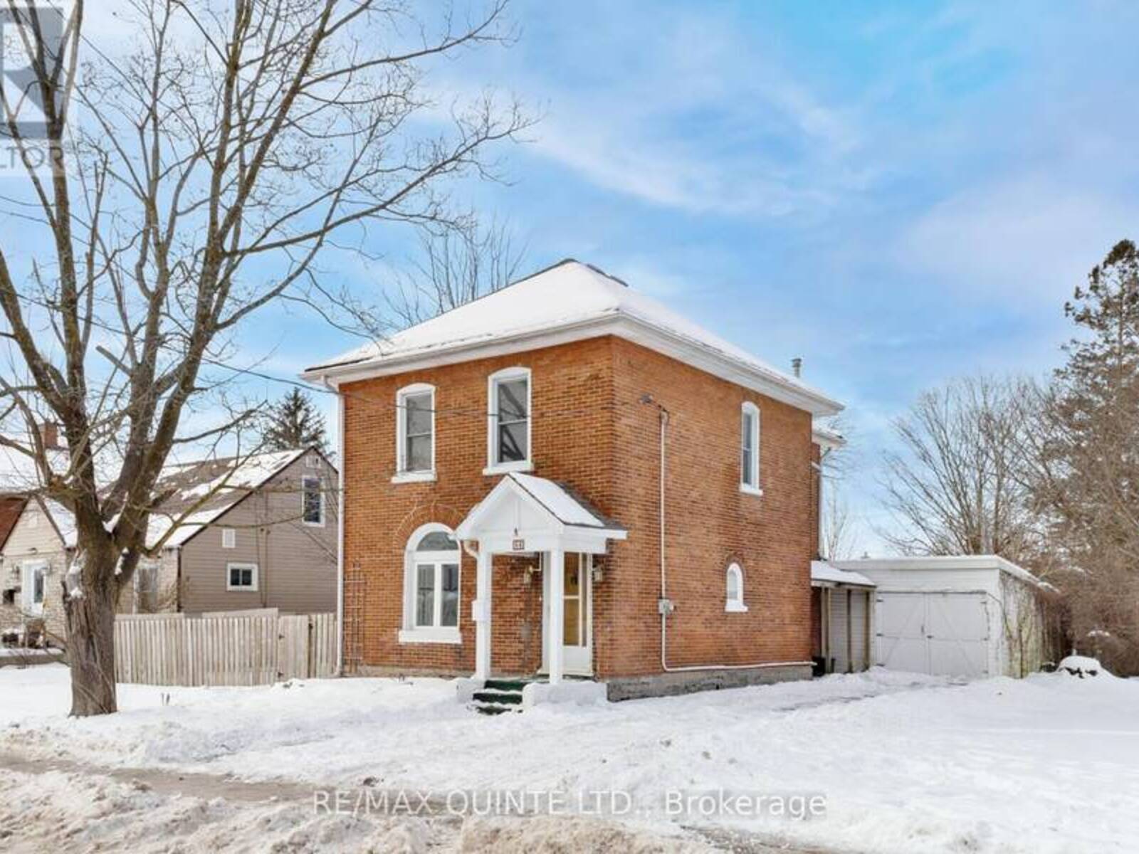 66 DUNBAR STREET, Belleville, Ontario K8P 3R8