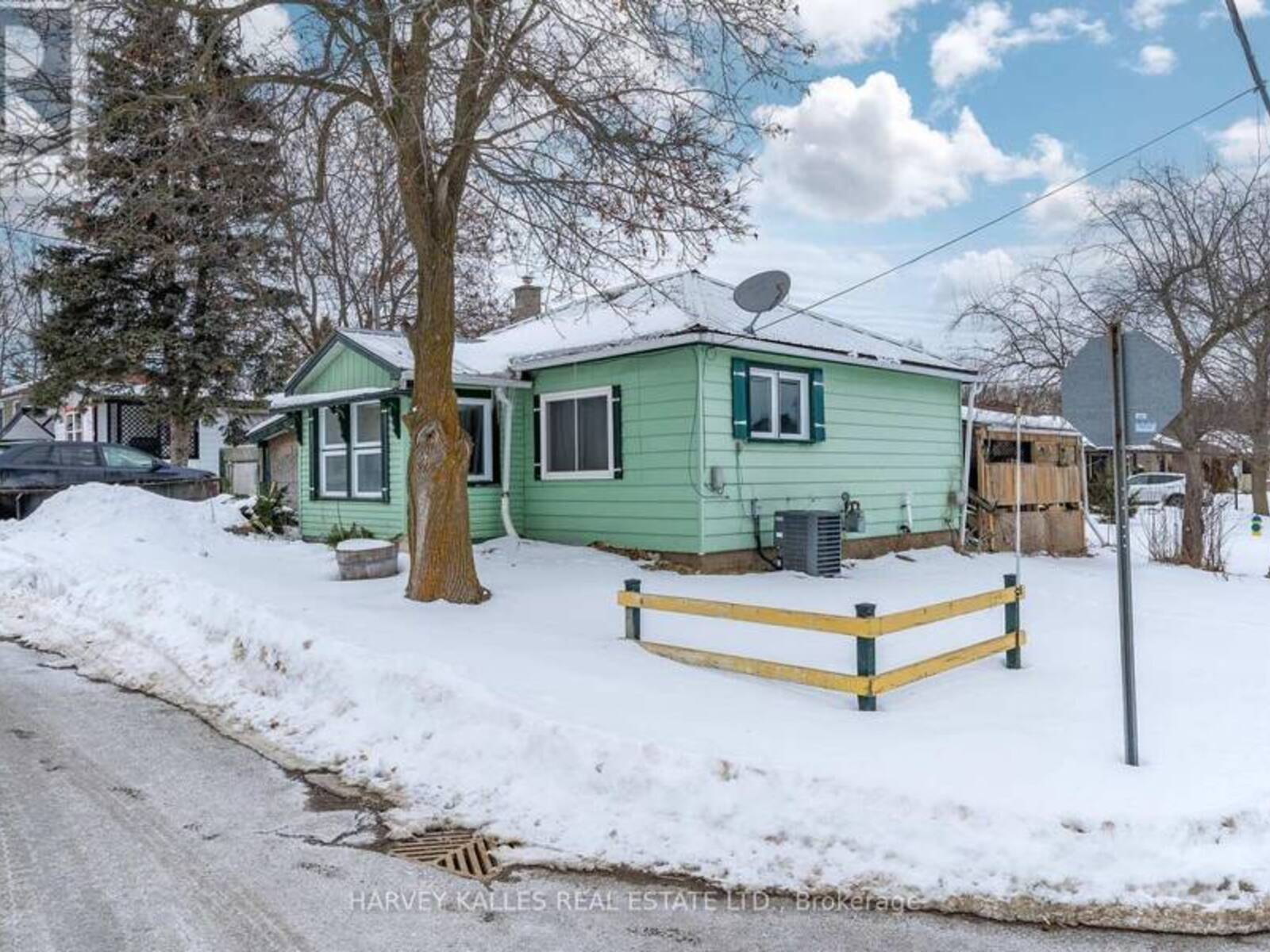 30 MAITLAND STREET, Prince Edward, Ontario K0K 2T0