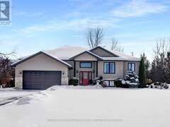 1687 LAKESIDE DRIVE Prince Edward Ontario, K0K 1T0