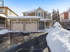 26 HARNESS RIDGE DRIVE Whitby Ontario, L1R 2P4