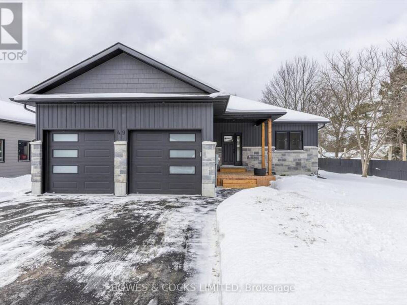 49 SOUTH MALONEY STREET, Marmora, Ontario K0K 2M0