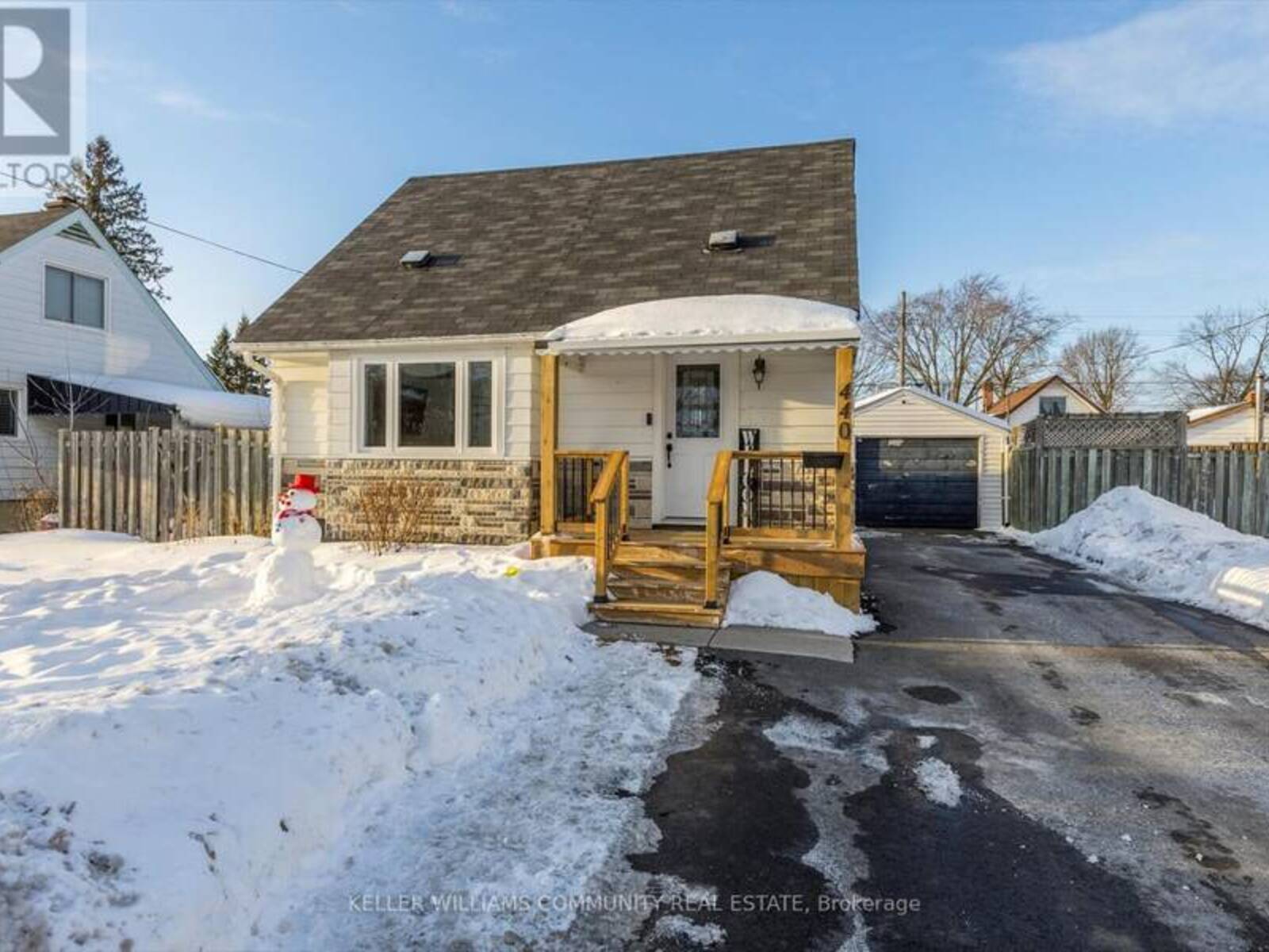 440 O'CONNELL ROAD, Peterborough, Ontario K9J 4C9