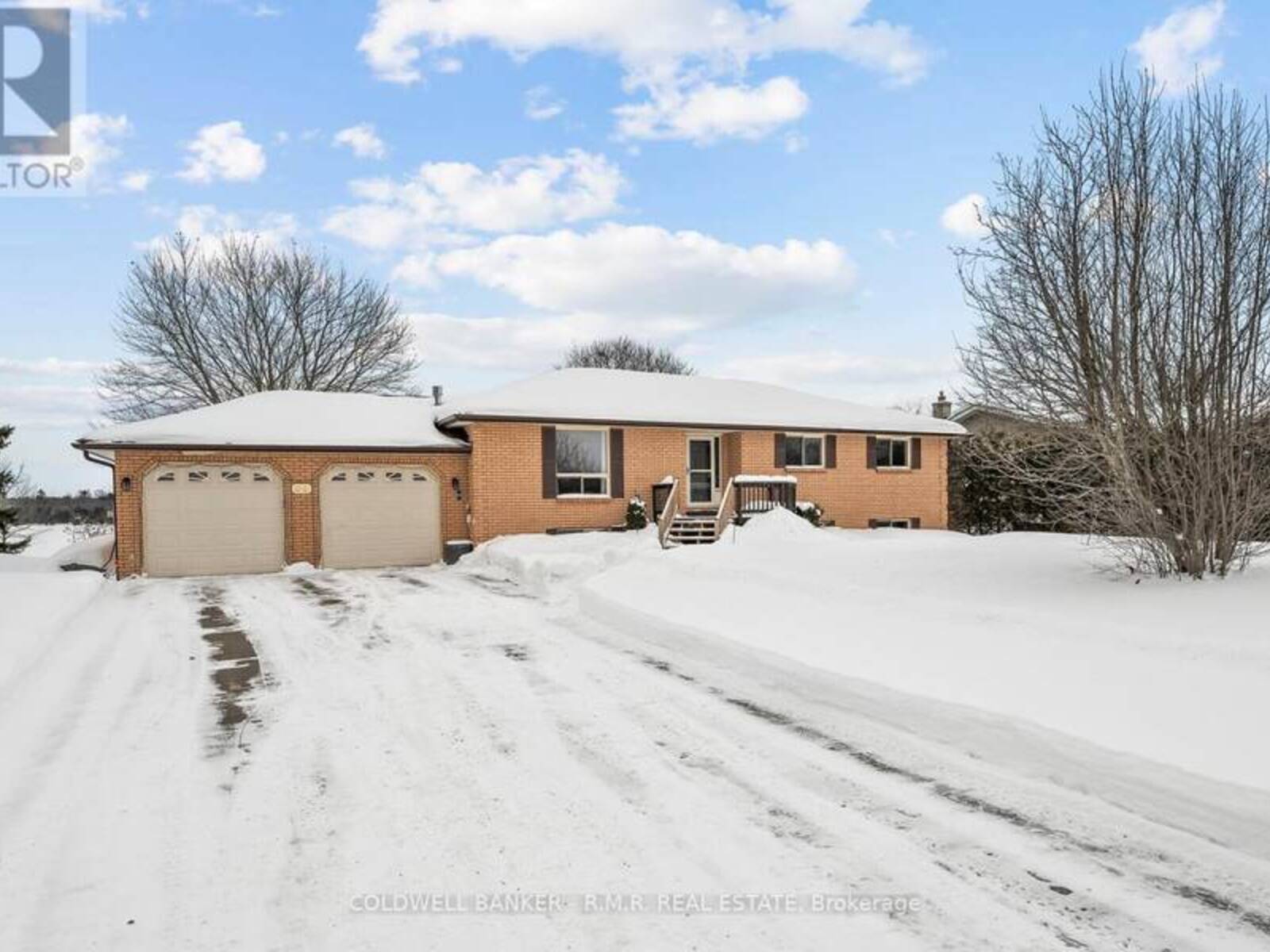 84 PINEWOOD BOULEVARD, Kawartha Lakes, Ontario K0M 2T0