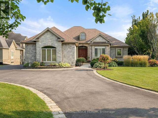 35 SETTLER'S LANDING DRIVE Quinte West Ontario, K8R 0A9 - 4 Bedrooms Waterfront Home For sale