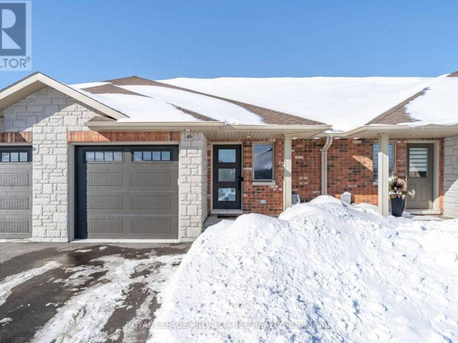 46 CEDAR PARK CRESCENT, Quinte West, Ontario K8V 0G2