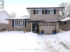 860 CARNABY CRESCENT Oshawa Ontario, L1G 2Y8