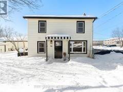 36 LEOPOLD STREET Quinte West Ontario, K8V 2J9