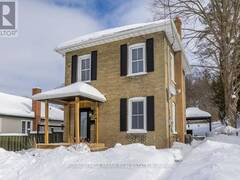 6 KNOX STREET Peterborough Ontario, K9H 2A8