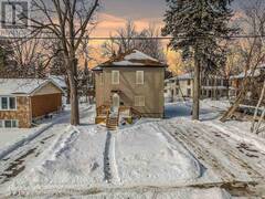 42 HIGHLAND AVENUE Belleville Ontario, K8P 3R1