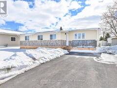 11B WARBLER LANE Quinte West Ontario, K8N 4Z3