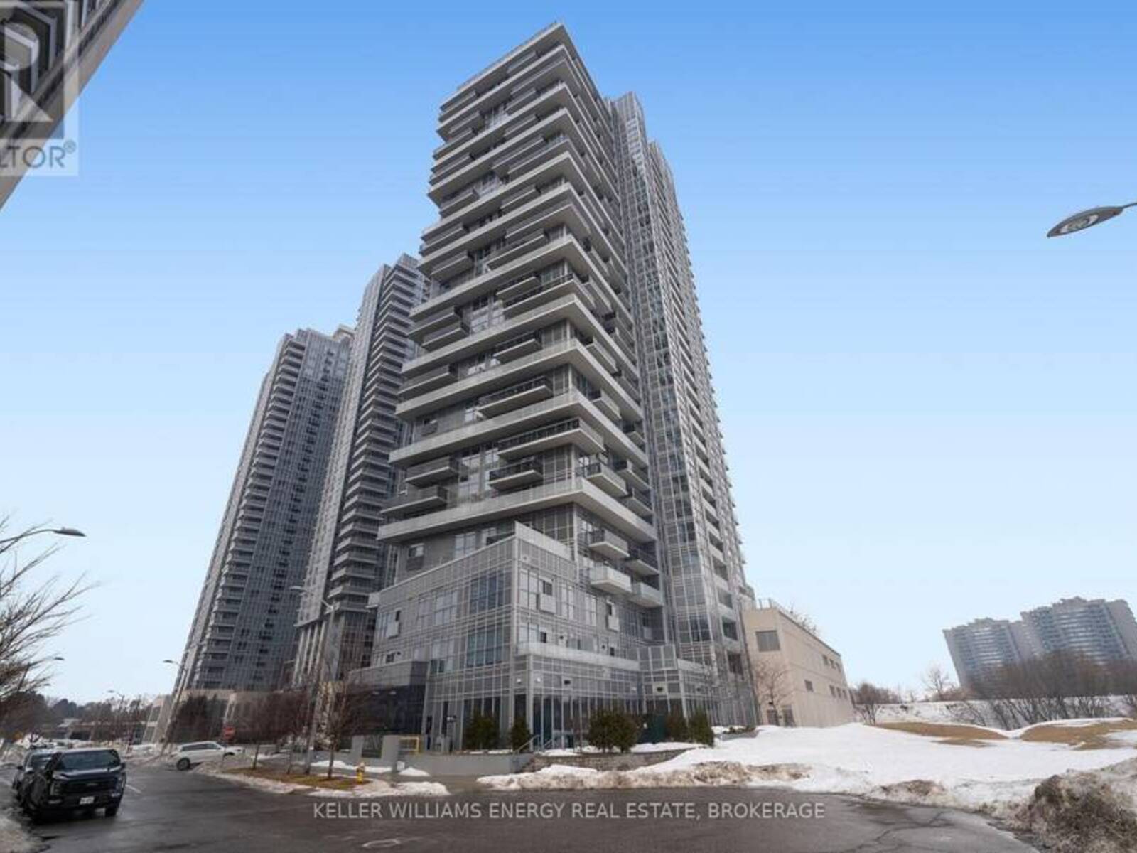 805 - 225 VILLAGE GREEN SQUARE, Toronto, Ontario M1S 0N4