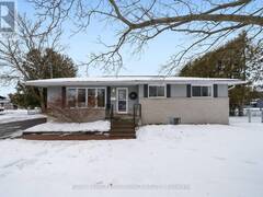 125 CATALINA DRIVE Quinte West Ontario, K8R 1C4