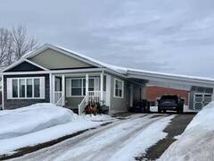 7 WILLIAMS DRIVE Bancroft Ontario, K0L 1C0