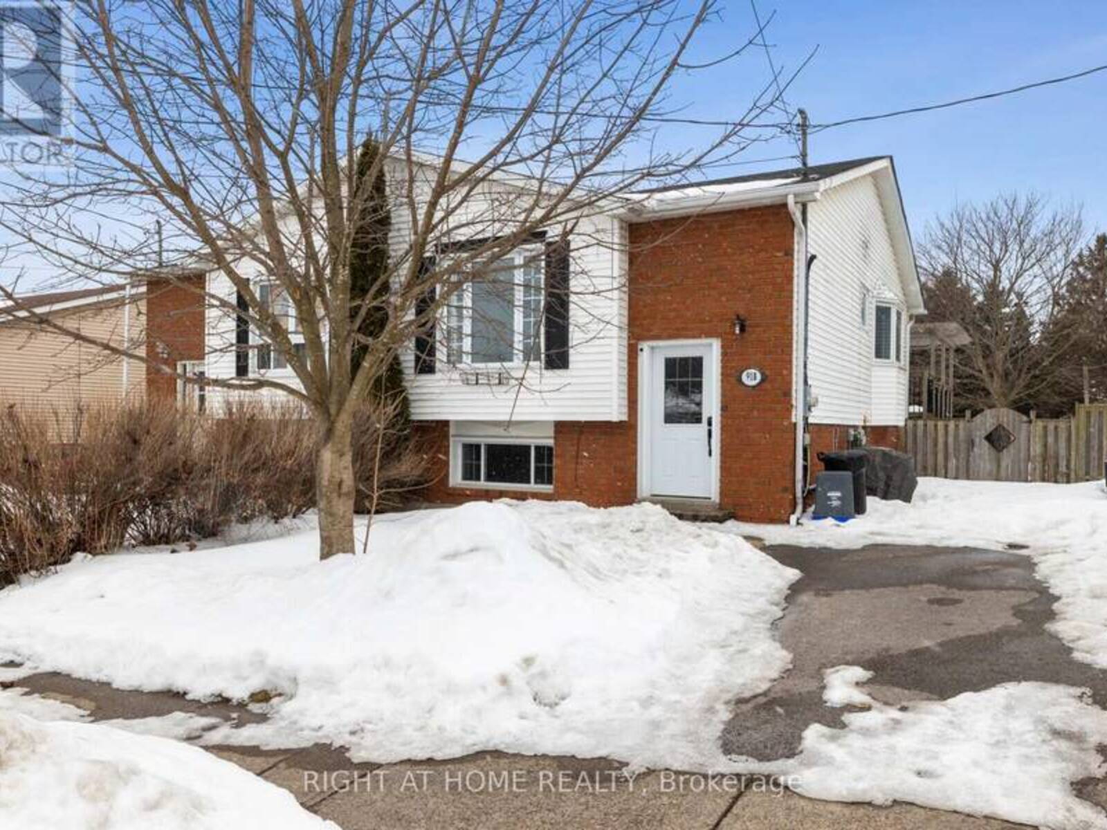 918 WESTWOOD CRESCENT, Cobourg, Ontario K9A 5B7