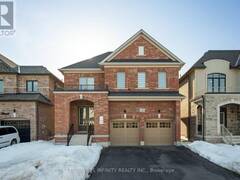 18 VALLEO STREET Georgina Ontario, L4P 0J9