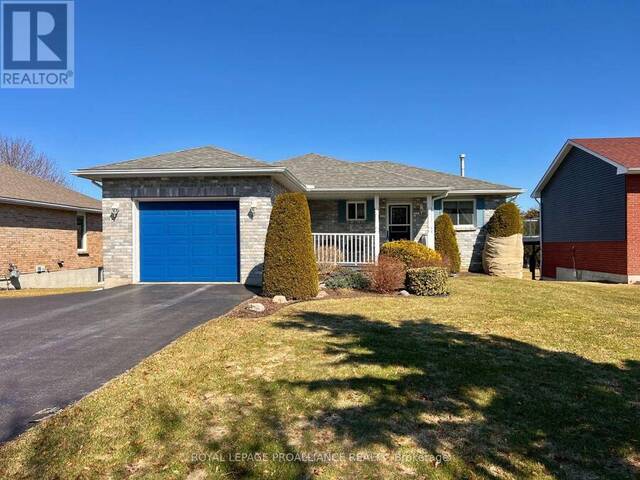 244 NORTH TRENT STREET Quinte West Ontario, K0K 2C0 - 3 Bedrooms Waterfront Home For sale