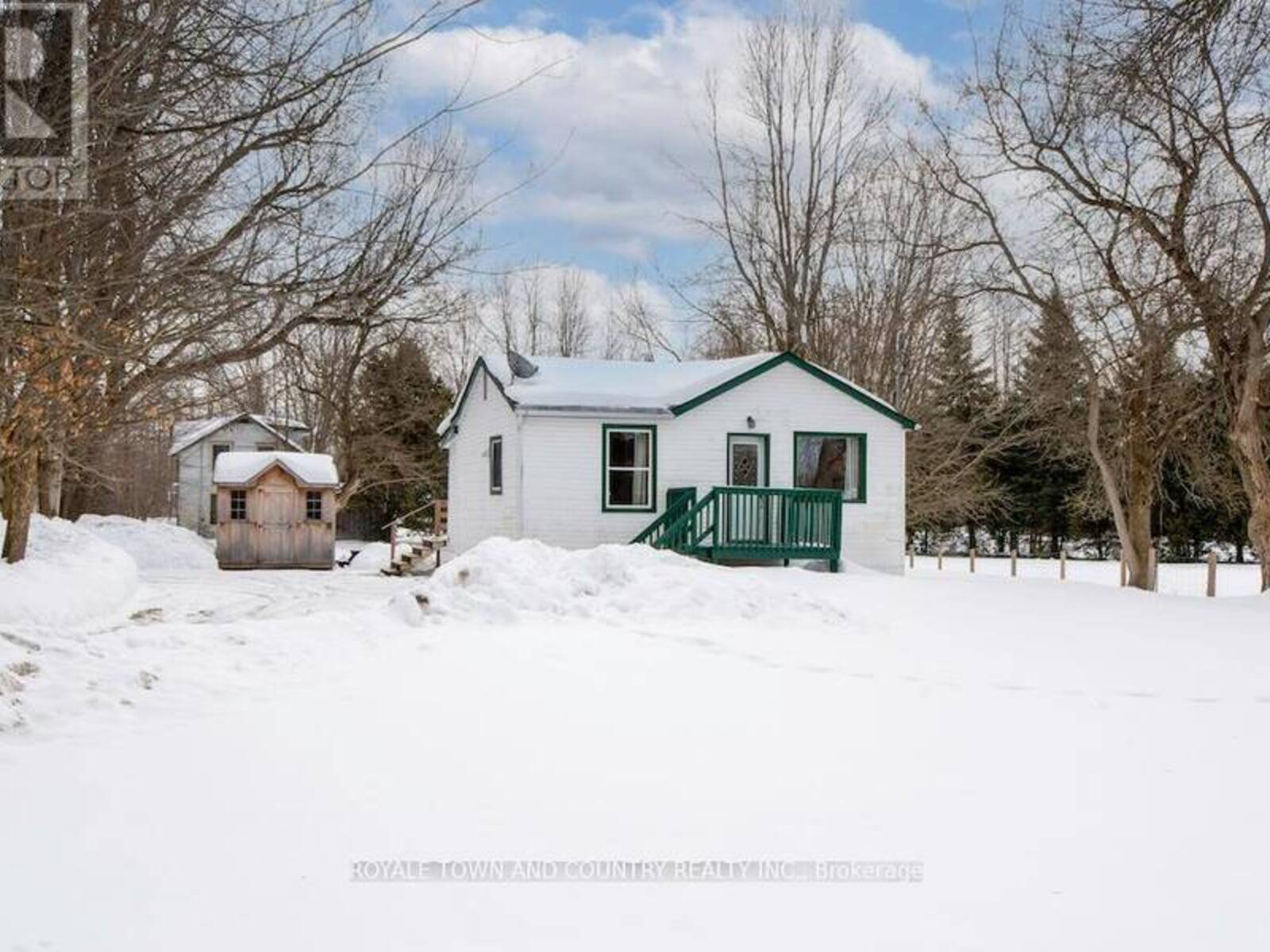 2 OSBORNE STREET, Kawartha Lakes, Ontario K0L 2X0